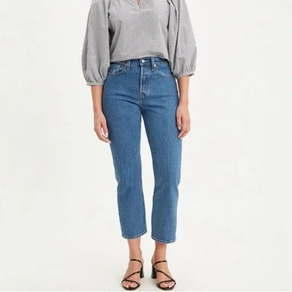 Women’s Levi’s Wedgie Straight Jeans - Picture 10 of 10